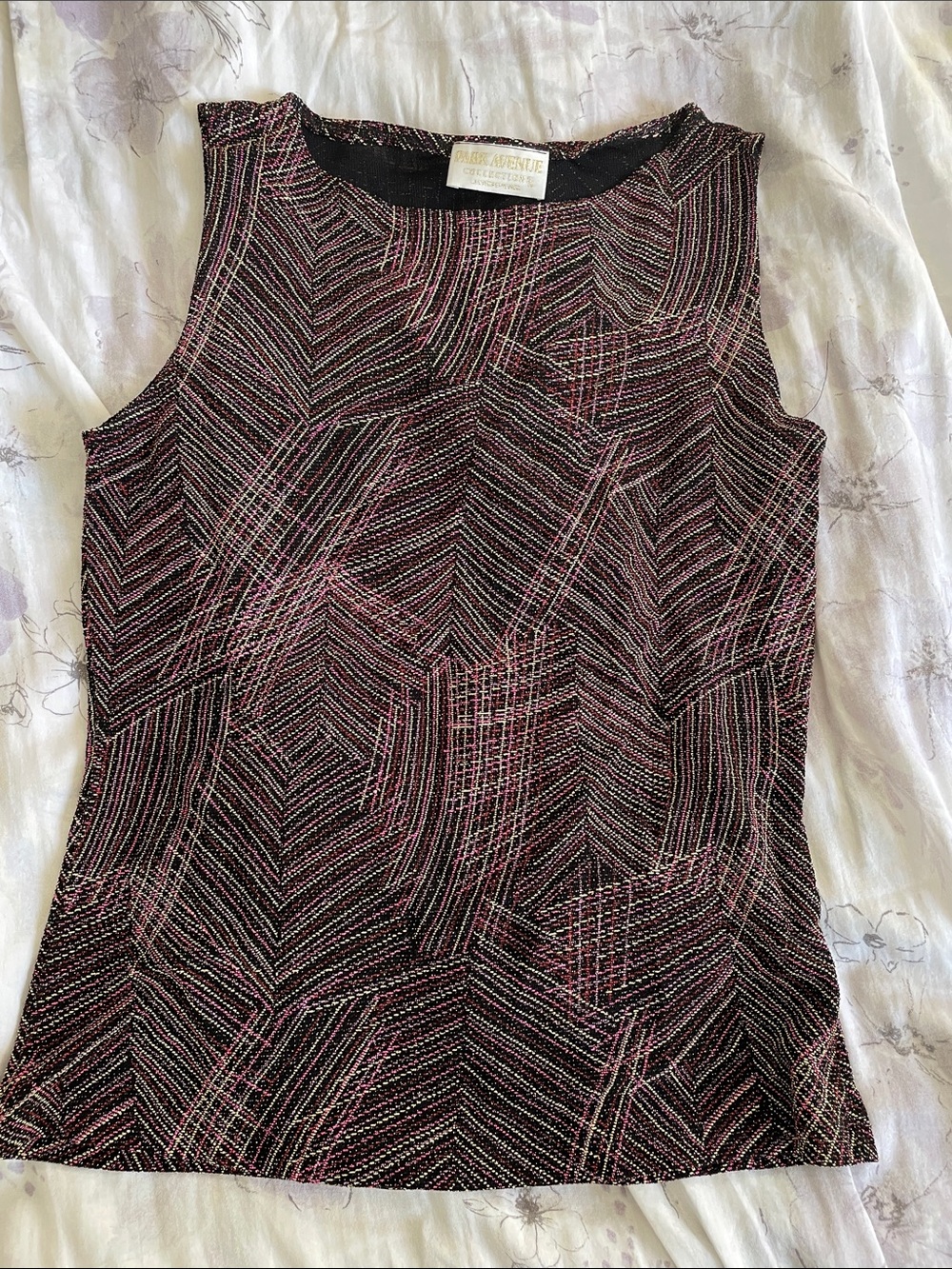 Park Avenue Collection Sleeveless Black Dress with Pink Geometric Stitch Detail
